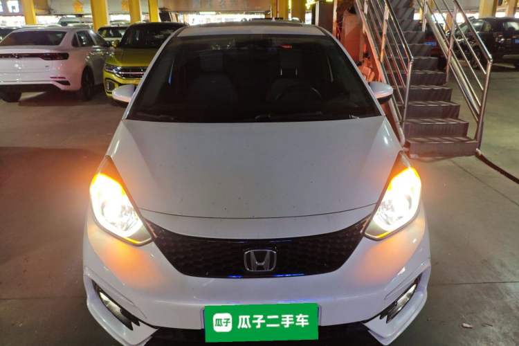 Used Honda LIFE 2021 1.5L CVT SPO-SS Dynamic Edition Front