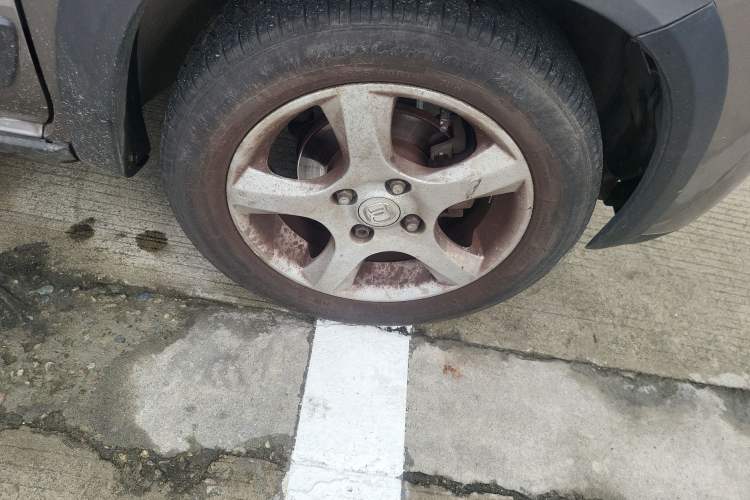 Used Suzuki Wagon R X5 2013 Cruise Edition 1.4L VVT Standard Model Right Front Wheel Hub