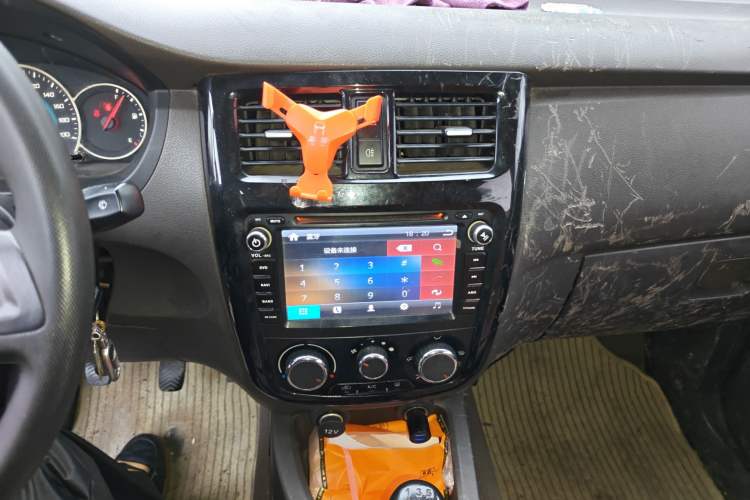 Used Wuling Rongguang V 2016 1.5L Standard Version