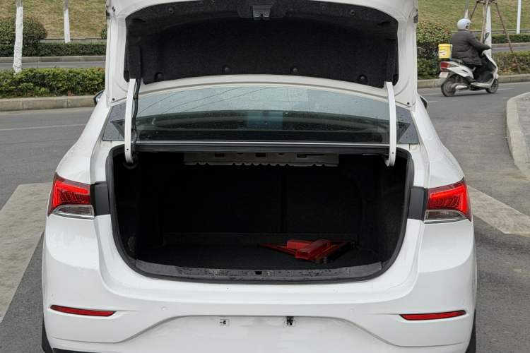 Used Buick GT 2018 18T Automatic Elite Model