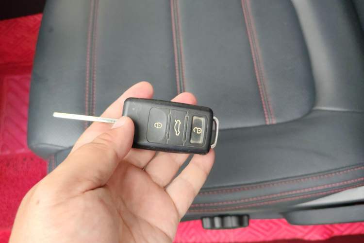 Used Yema T70 2016 Upgraded Model 1.5T Manual Leading Version