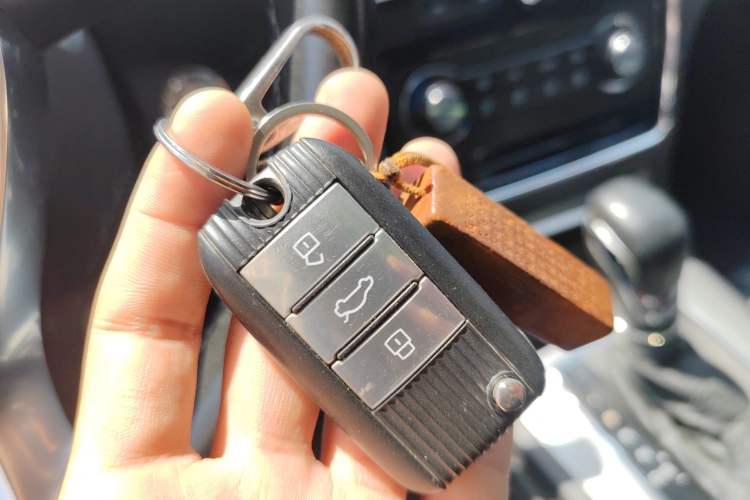 Used Roewe RX5 2018 20T Two-Wheel Drive Automatic Flagship Edition