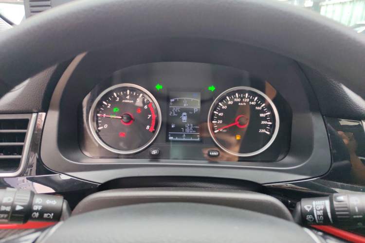 Used FORTHING T5 2021 1.5T Automatic Comfort Version