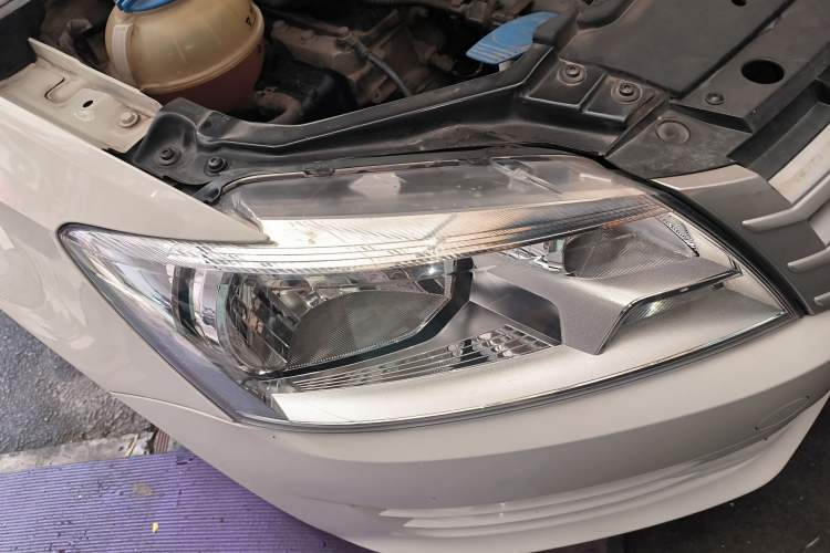 Used Volkswagen Santana 2015 1.4L Manual Fashion Edition