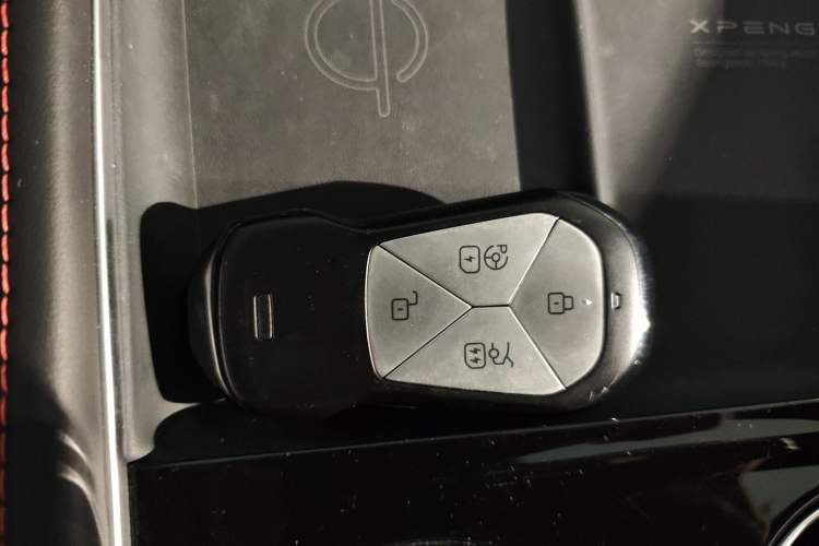 Used XPeng P7 2023 P7i 702 Pro Interior 1