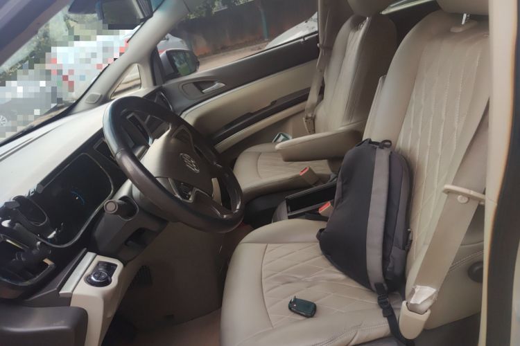 Used Buick GL8 2011 3.0L GT Luxury Business Haoya Edition