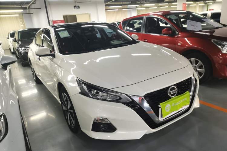 Used Nissan Teana 2021 2.0L XL Upper AD1 Smart Drive & Navigation Edition Front Right 45 Deg