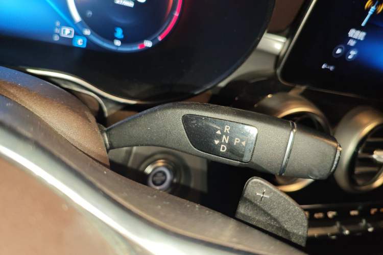 Used Mercedes-Benz GLC 2020 Facelifted GLC 260 L 4MATIC Dynamic Edition
