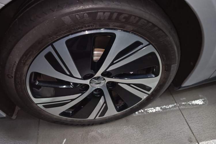 Used Nio ET5 2022 75 kWh
