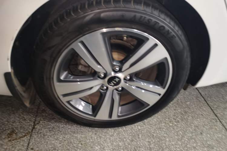 Used Kia K3 (Kai Shen) 2017 1.8L Automatic GLS