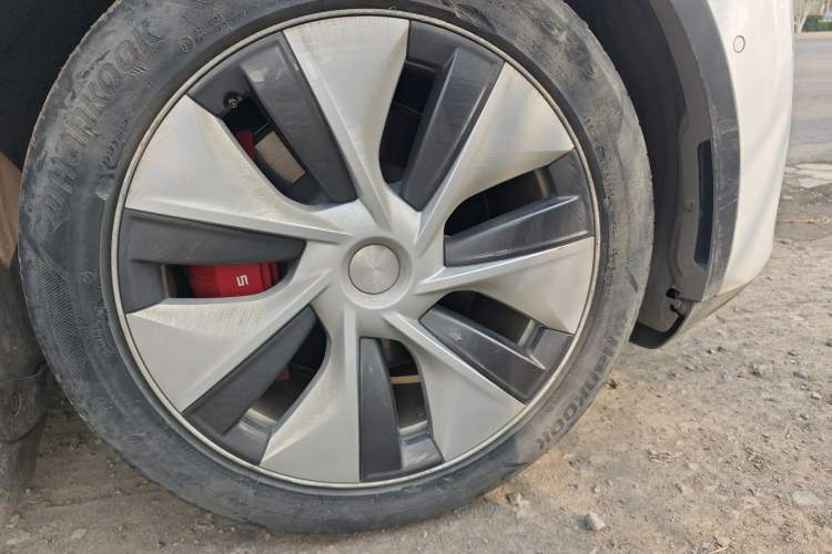 Used Tesla Model Y 2022 Rear-Wheel-Drive Version