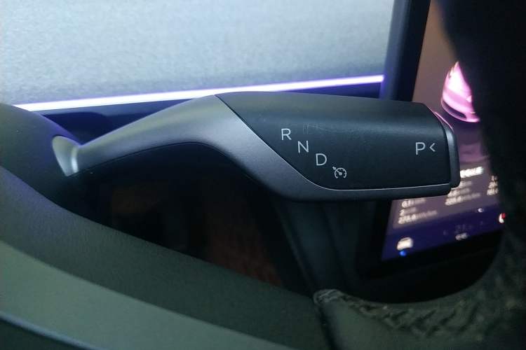 Used Tesla Model Y 2024 Long-Range All-Wheel-Drive Version
