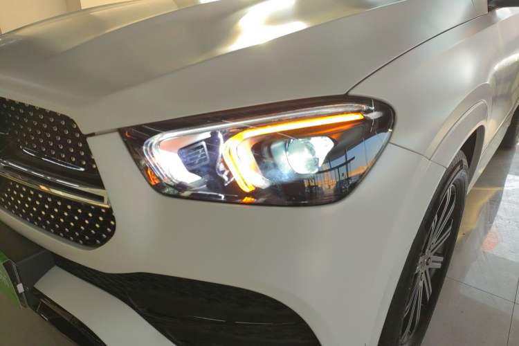 Used Mercedes-Benz GLE Coupe 2020 GLE 350 4MATIC Coupe SUV Luxury Model