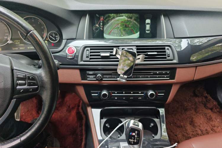 Used BMW 5 Series 2014 520Li Elegant Model Audio And AC Panel