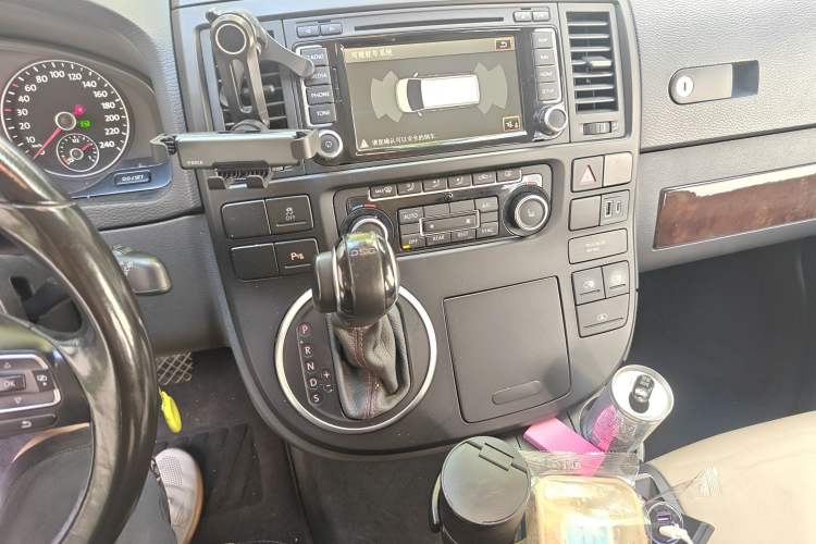 Used Volkswagen Multivan 2014 2.0 TSI Four-Wheel-Drive Executive Edition