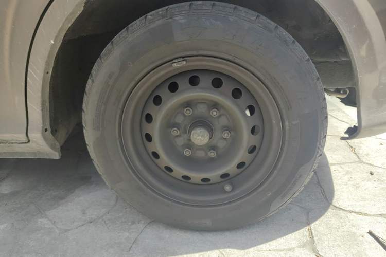 Used Foton MP-X E 2016 2.0L Commercial Version 4G63