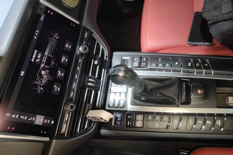 Used Porsche Macan 2018 Macan 2.0T
