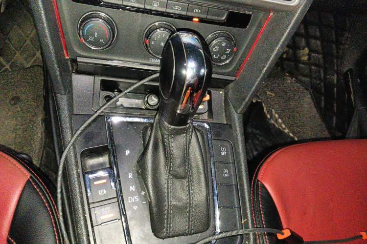 Used Volkswagen Lamando 2018 230TSI DSG Fashion Edition
