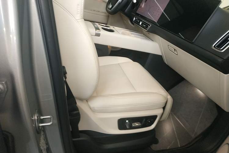 Used Li Auto L8 2024 Max