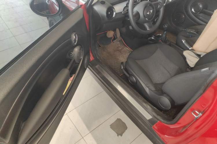 Used MINI MINI 2013 1.6L ONE Limited Edition First Version
