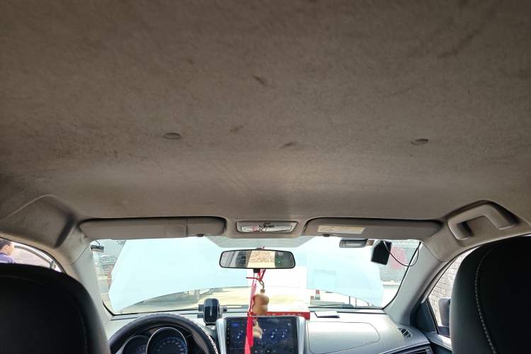 Used Toyota YARiS L Zhi Xuan 2019 1.5E CVT Dynamic Edition China VI compliant Headliner