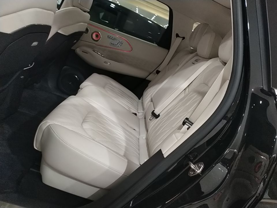 Zeekr 8X 2026 Model Ultra Edition 70kWh — снимка 20