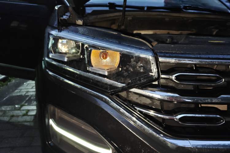 Used Volkswagen Tayron 2019 330TSI Two-Wheel Drive Luxury Model China VI Standard