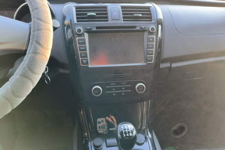 Used HYOSOW S3 2016 1.5L Manual Luxury Edition China IV Emission Standard