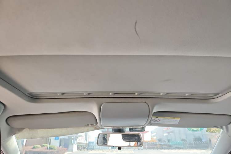 Used Volkswagen Polo 2014 1.6L Cross Polo Automatic Headliner