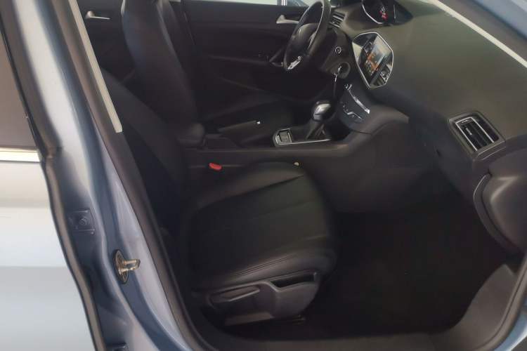 Used Peugeot 308S 2015 1.2T Automatic Jingchi Edition