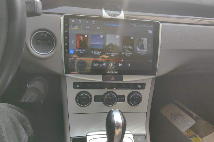 Used Volkswagen Magotan 2013 2.0 TSI Prestige Model
