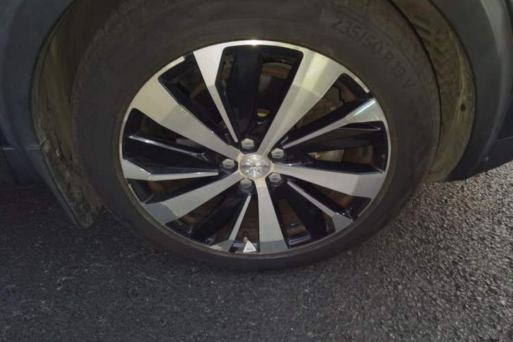 Used Peugeot 5008 2017 380THP 7-Seater Luxury Edition