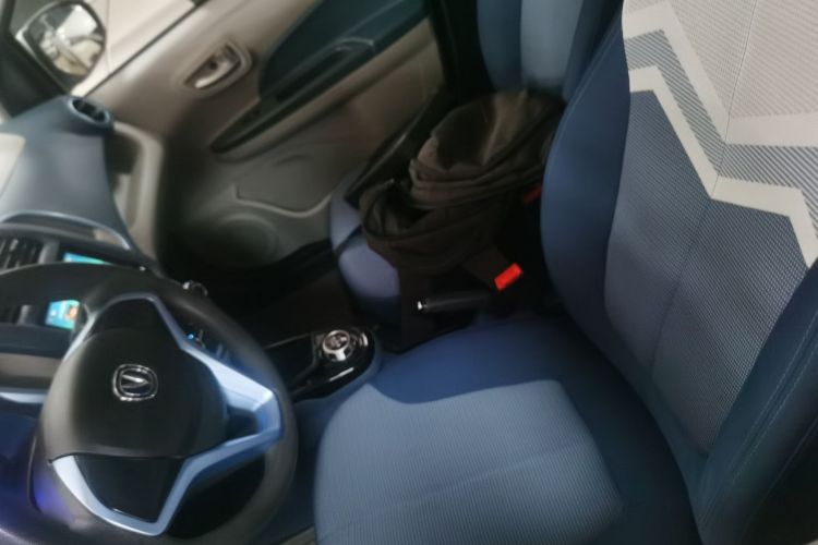 Used CHANGAN OSHAN Benni E-Star 2021 National Edition Colorful Version Lithium Iron Phosphate (31.95 kWh) Left Front Seat