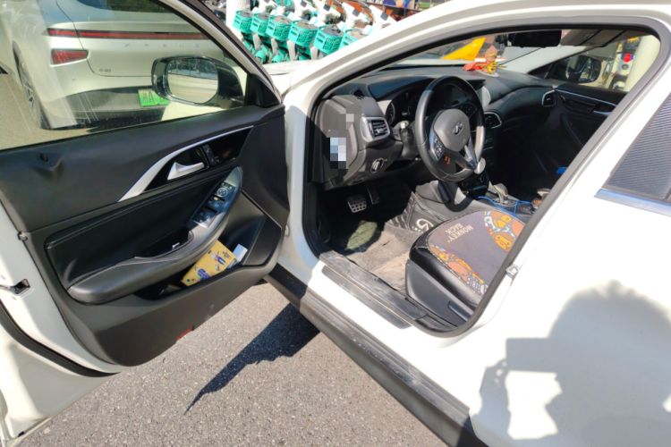 Used Infiniti QX30 2017 2.0T Four-Wheel Drive Fashion Edition
