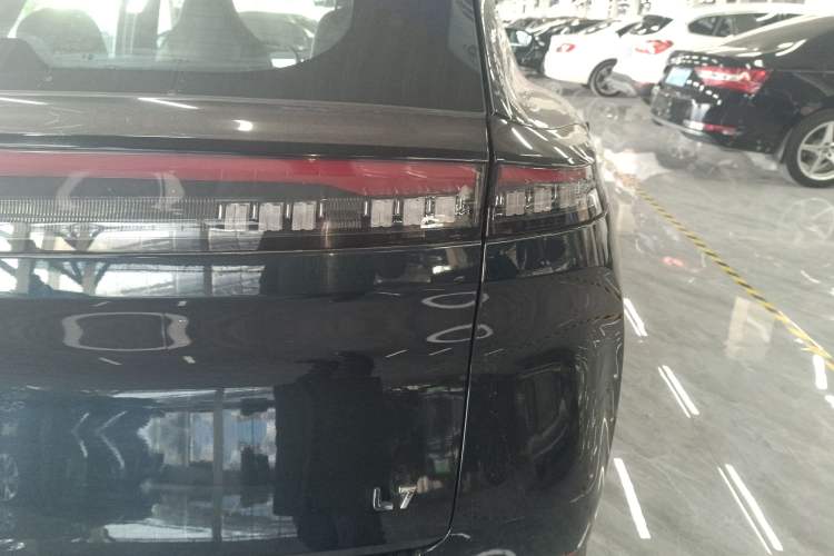 Used Dongfeng Aeolus L7 New Energy 2025 518 Comfort Edition
