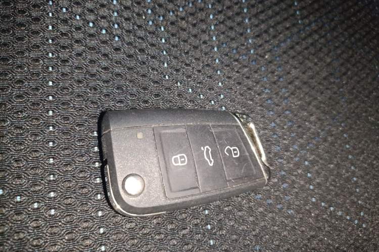 Used Jetta VS5 2022 280TSI Manual Advanced Trim
