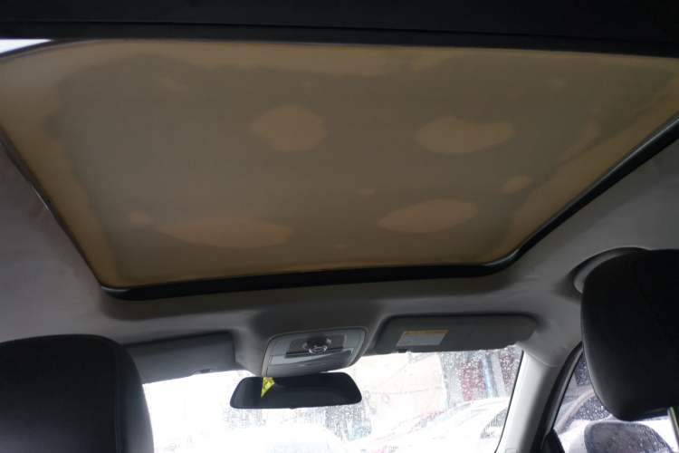 Used Roewe RX5 2018 20T Two-Wheel Drive Manual Flagship Edition