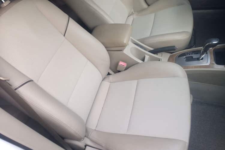 Used Buick Excelle 2015 1.5L Automatic Classic Model