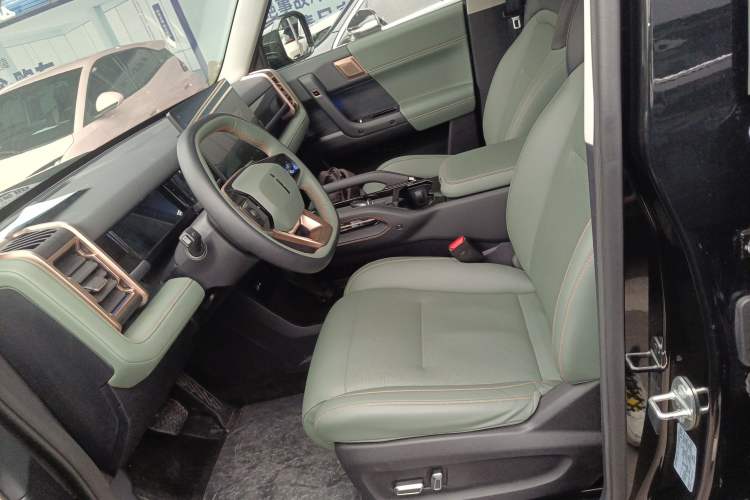 Used iCAR 03 2024 472km Four-Wheel Drive Long-Range Intelligent Advanced Version