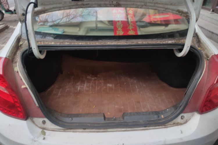 Used Chery E3 2013 1.5L Manual ZhiShang Model
