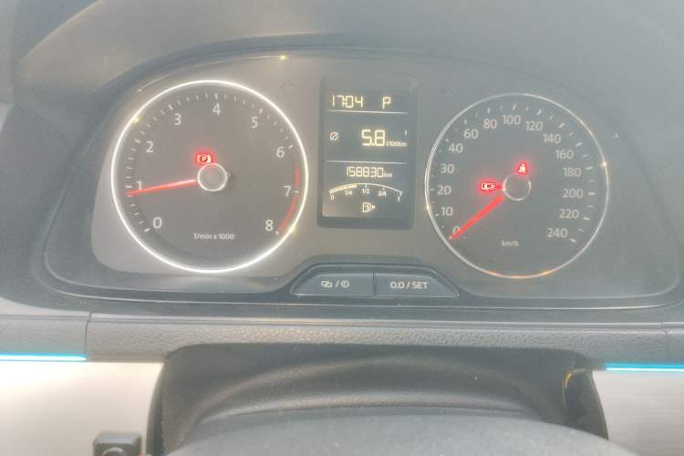 Used Volkswagen Lavida 2014 1.4 TSI DSG BlueMotion Technology Version