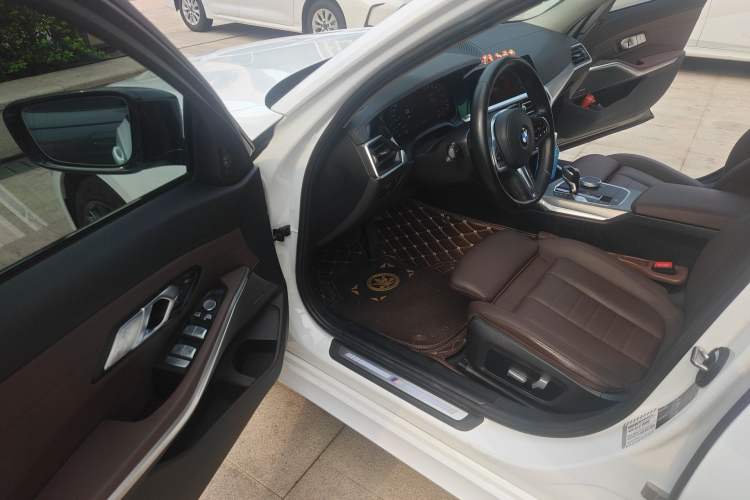 Used BMW 3 Series 2021 325Li M Sport Shadowline Package
