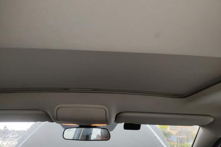 Used FAW Senya R7 2017 1.6L Automatic Smart Version