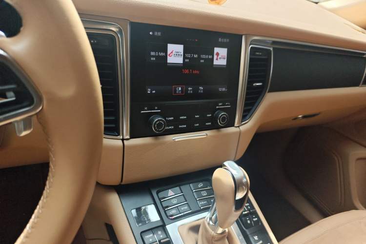 Used Porsche Macan 2017 Macan 2.0T