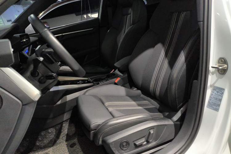 Used Audi A3 2022 Sportback 35 TFSI Fashionable Sports Model
