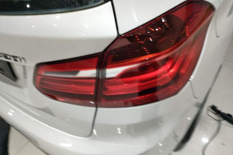 Used BMW 2 Series Active Tourer (Import) 2014 220i Luxury Design Package
