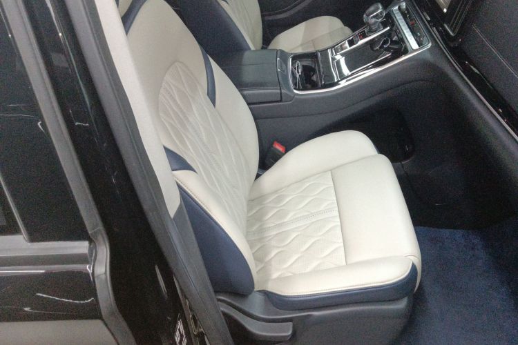 Used GAC Trumpchi M8 2021 Lingxiu Series 390T Deluxe Edition
