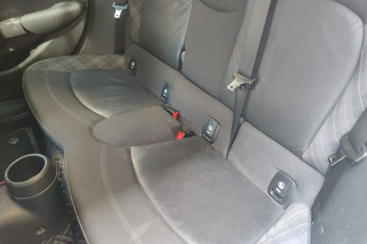 Used MINI 2016 1.5T COOPER Pioneer Edition Five-Door Model
