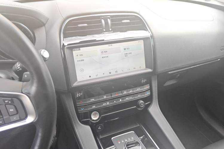 Used Jaguar F-PACE 2020 2.0T Urban Deluxe Edition