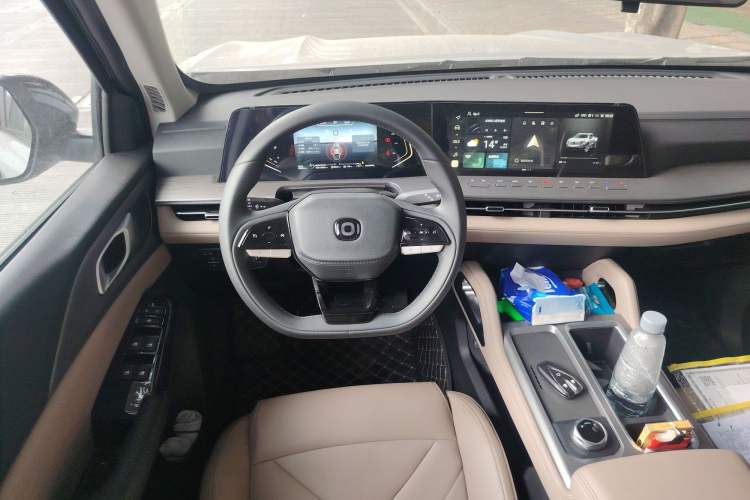 Used CHANGAN NEVO Hunter K50 2025 Model Standard Box Four-Wheel Drive Flagship
